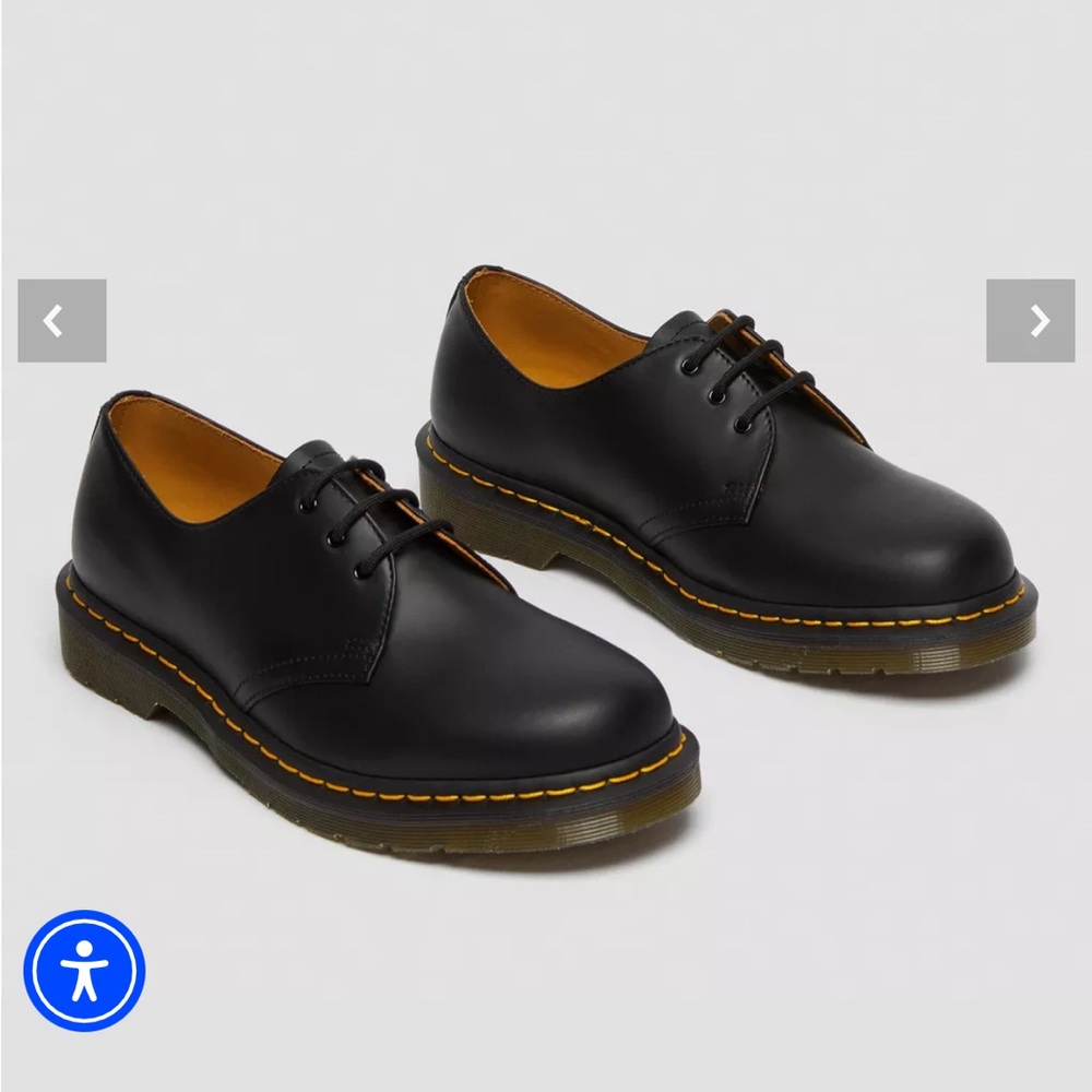 Dr Martens leather oxfords